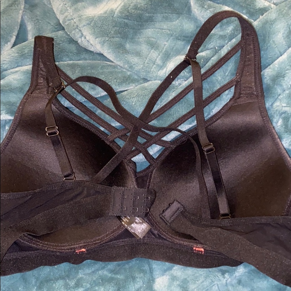 Bra - Picture 3 of 3